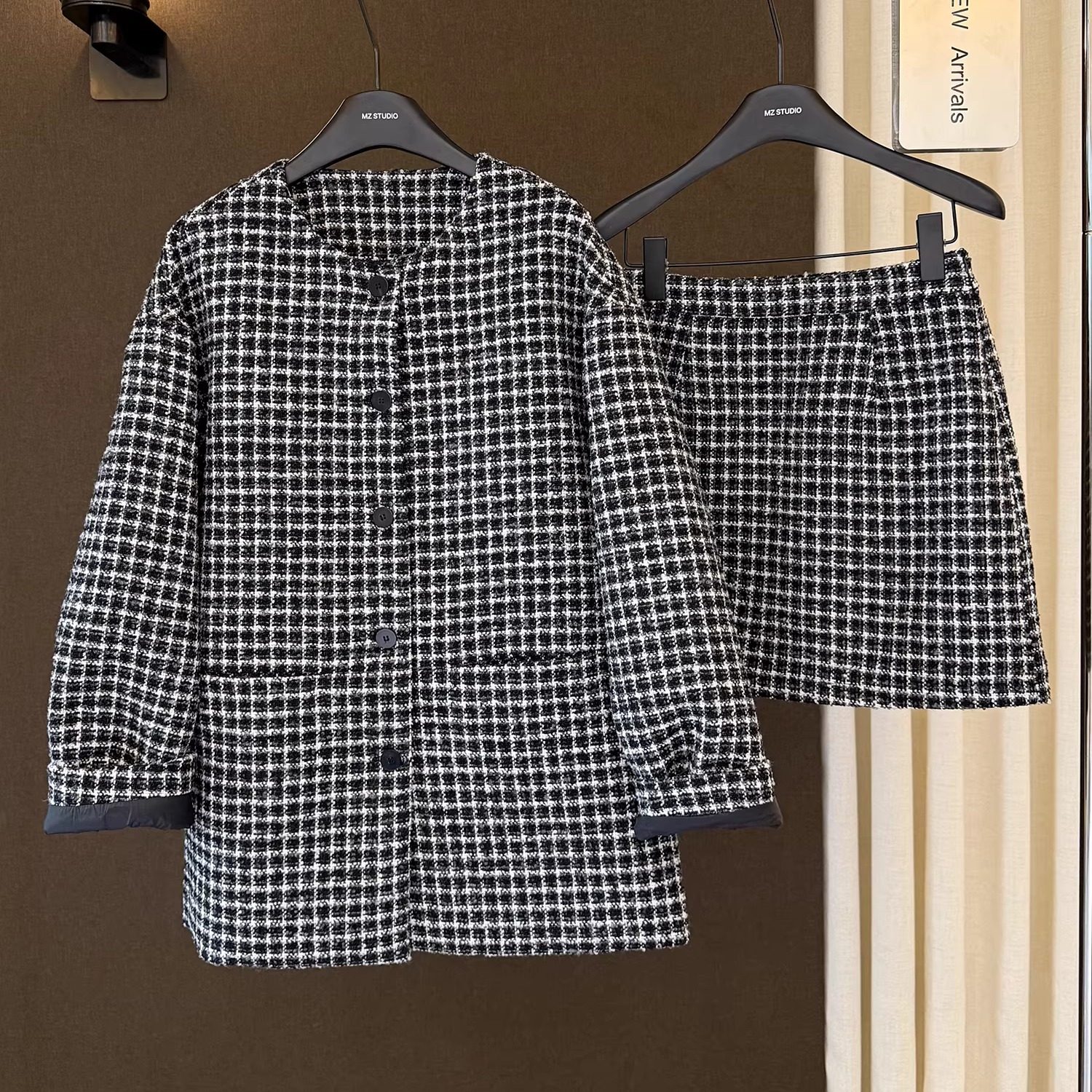 高端欧货冬季新款90白鸭绒外套千鸟格羽绒服搭配短裙时尚套装女,女装/女士精品,时尚套装,淘宝优惠券,粉丝福利购,淘宝优惠卷