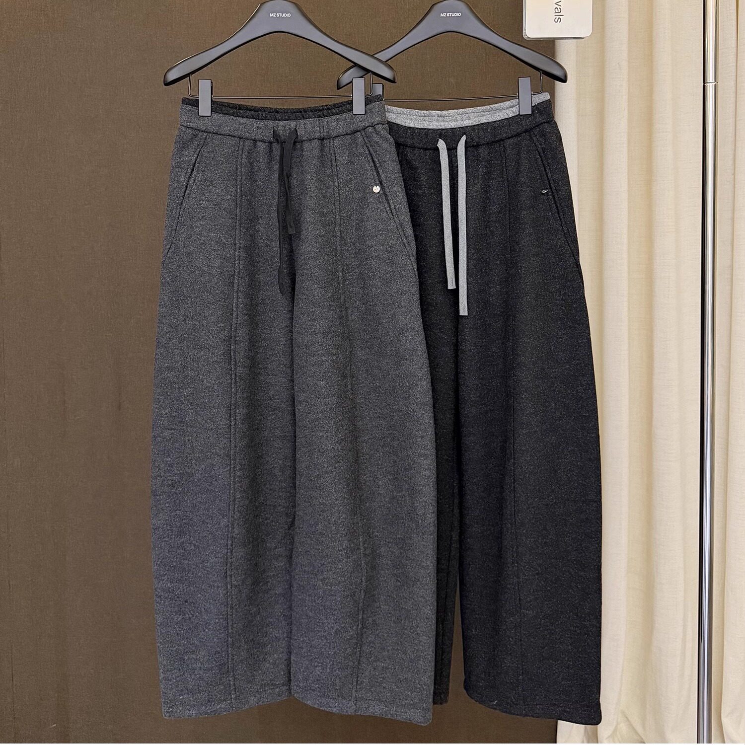 高端欧货冬季新款松紧高腰绑带抽绳休闲阔腿羊毛直筒裤女加绒卫裤