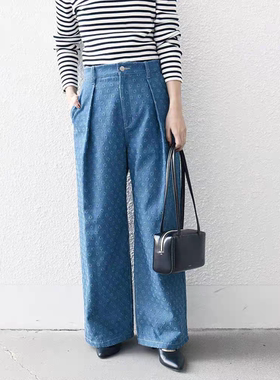 牛货来的 同步在售款~蓝色烧花裂纹牛仔裤 褶皱直筒休闲裤 女