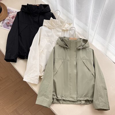 女装防风立领茄克外套春秋夹克新款冲锋衣休闲连帽短上衣R484709