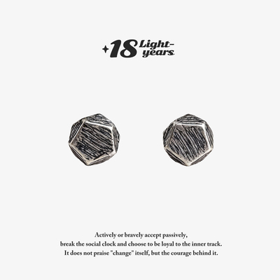 18光年S925纯银五边形立方体拉丝耳钉不规则个性小众新款礼物