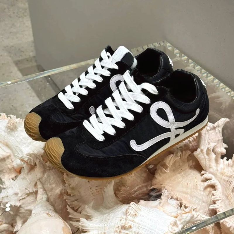 罗家真皮女鞋德训鞋低帮黑白百搭拼色透气歪头舒适丑萌时尚休闲鞋