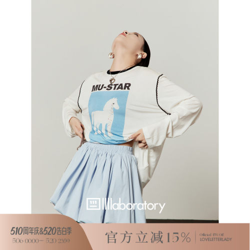 白色T恤女宽松休闲印花上衣