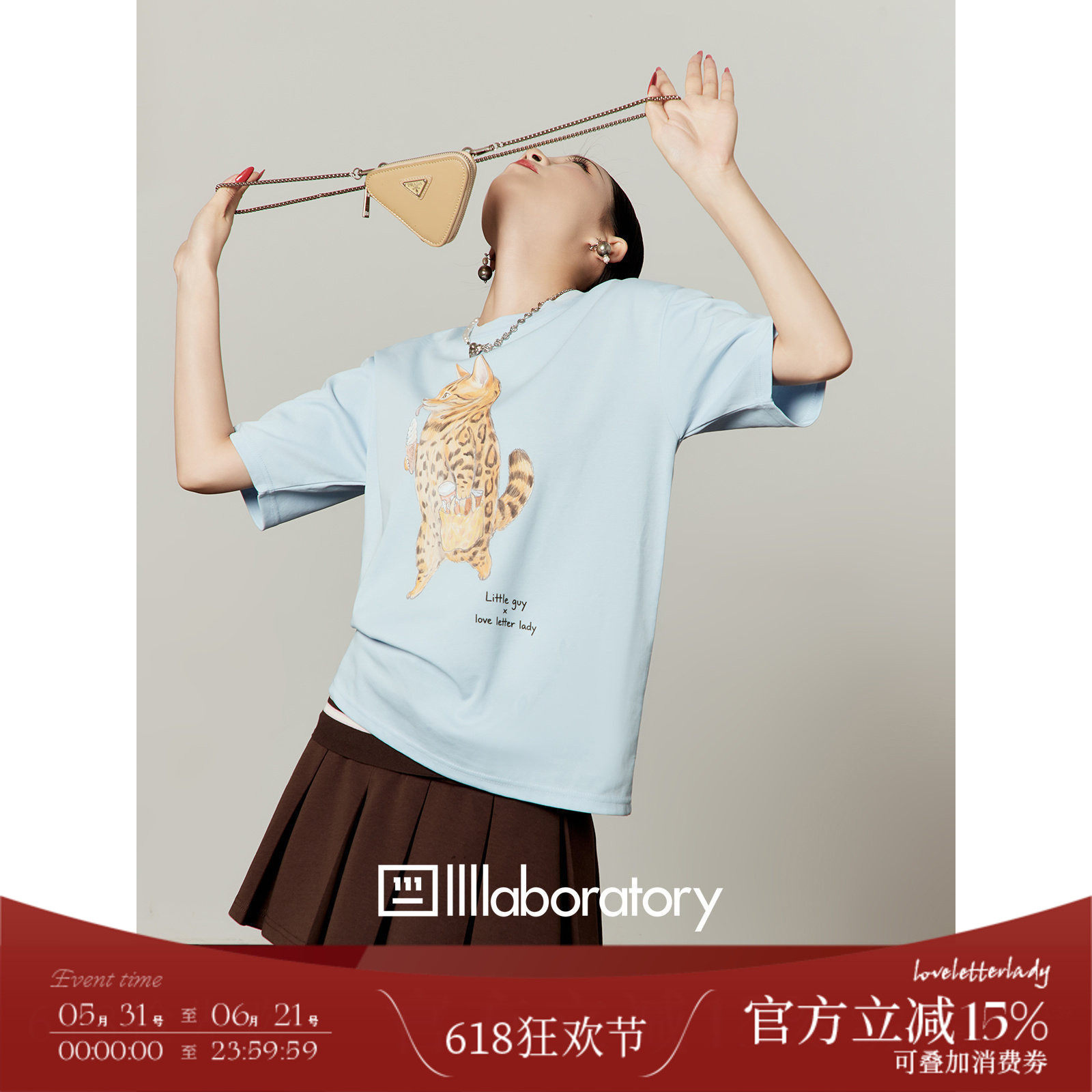 周里物/天蓝色手绘豹猫直喷印花T恤女2026新款夏季宽松显瘦短袖