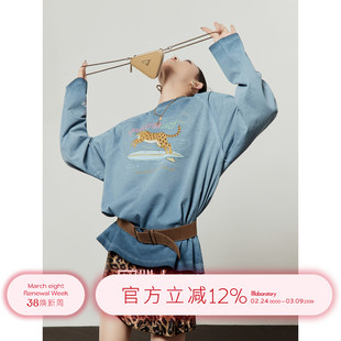 周里物出品「滑板豹老头」灰蓝色T恤女2026春季新款休闲印花上衣