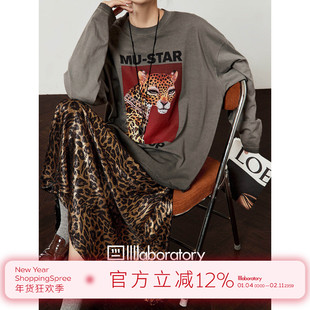 周里物出品「灵钻豹心」2025秋季新款钻石豹纹印花宽松圆领长袖