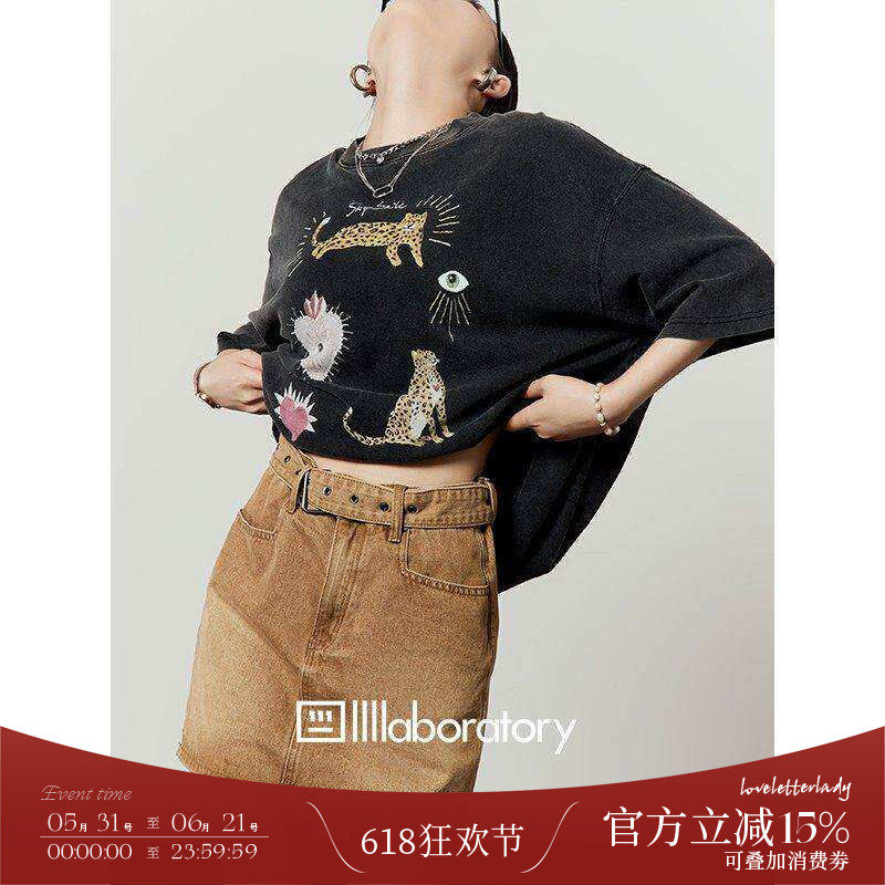 周里物/沙漠色复古高腰牛仔半身裙套装女黑色卡通印花T恤牛仔短裙
