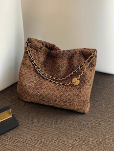 大容量通勤棕色毛呢链条托特包包女式2024新款小众单肩腋下包秋冬