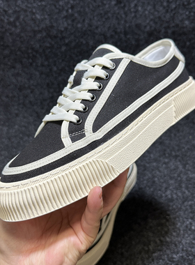 通勤款休闲男鞋2025春季新款简约青年板鞋黑白拼色小香风帆布鞋男