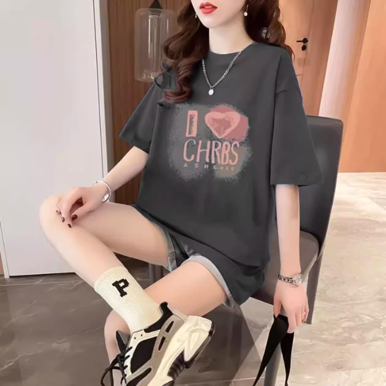 夏季纯棉短袖t恤女2025新款爆款宽松大码显瘦上衣洋气中长款体恤