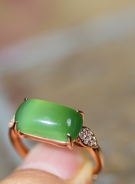 和田玉碧玉苹果绿猫眼马鞍戒