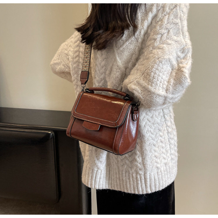 高级感包包女包新款时尚百搭宽肩带斜挎包通勤复古手提小方包,箱包皮具/热销女包/男包,小方包,淘宝优惠券,粉丝福利购,淘宝优惠卷