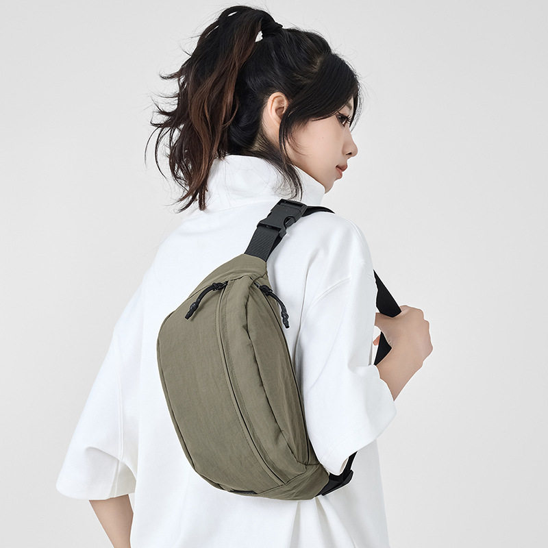 潮牌胸包男女休闲斜挎包包女运动骑行后背包小挎包轻便运动手机包