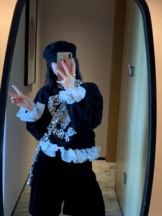 韩国东大门2025秋季新款荷叶边拼接设计美式印花圆领短款卫衣上衣