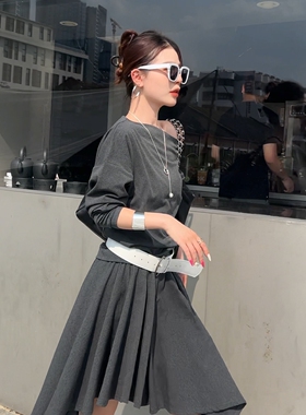 XIAOQIN灰色一字肩套装2026超火减龄一整套裙子高级感两件套T682