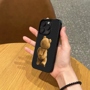 日韩ins可爱卡通泰迪熊手机壳适用苹果17promax新款 iphone15亮黑色14pro磨砂13女12秋冬11硅胶16全包防摔软壳