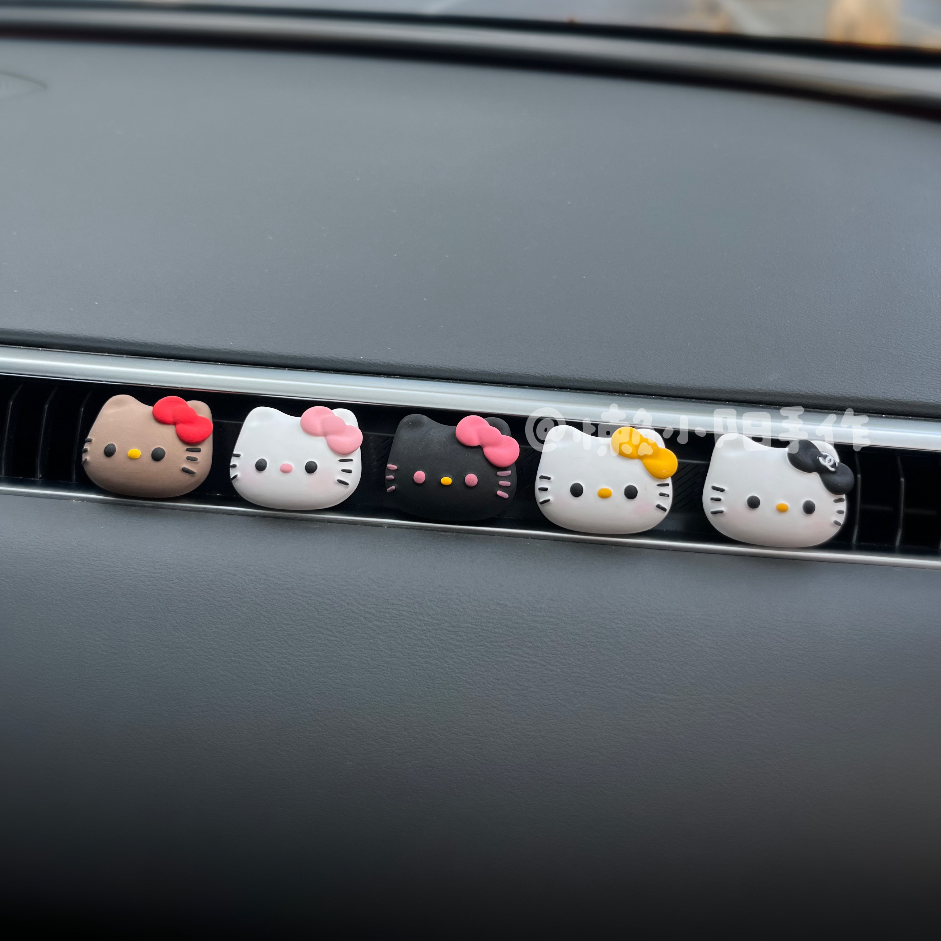 可爱卡通Kitty猫车载香薰汽车出风口装饰夹扩香石车内摆件女新车,汽车用品/电子/清洗/改装,汽车香水香薰,淘宝优惠券,粉丝福利购,淘宝优惠卷