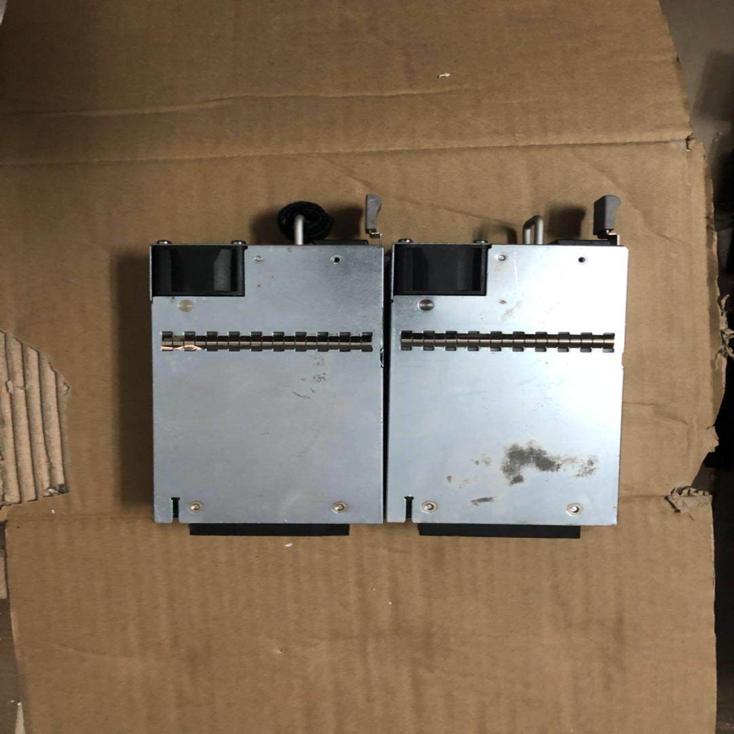 配件CISCO  R250-PSU2-850W 二手拆机现货议价