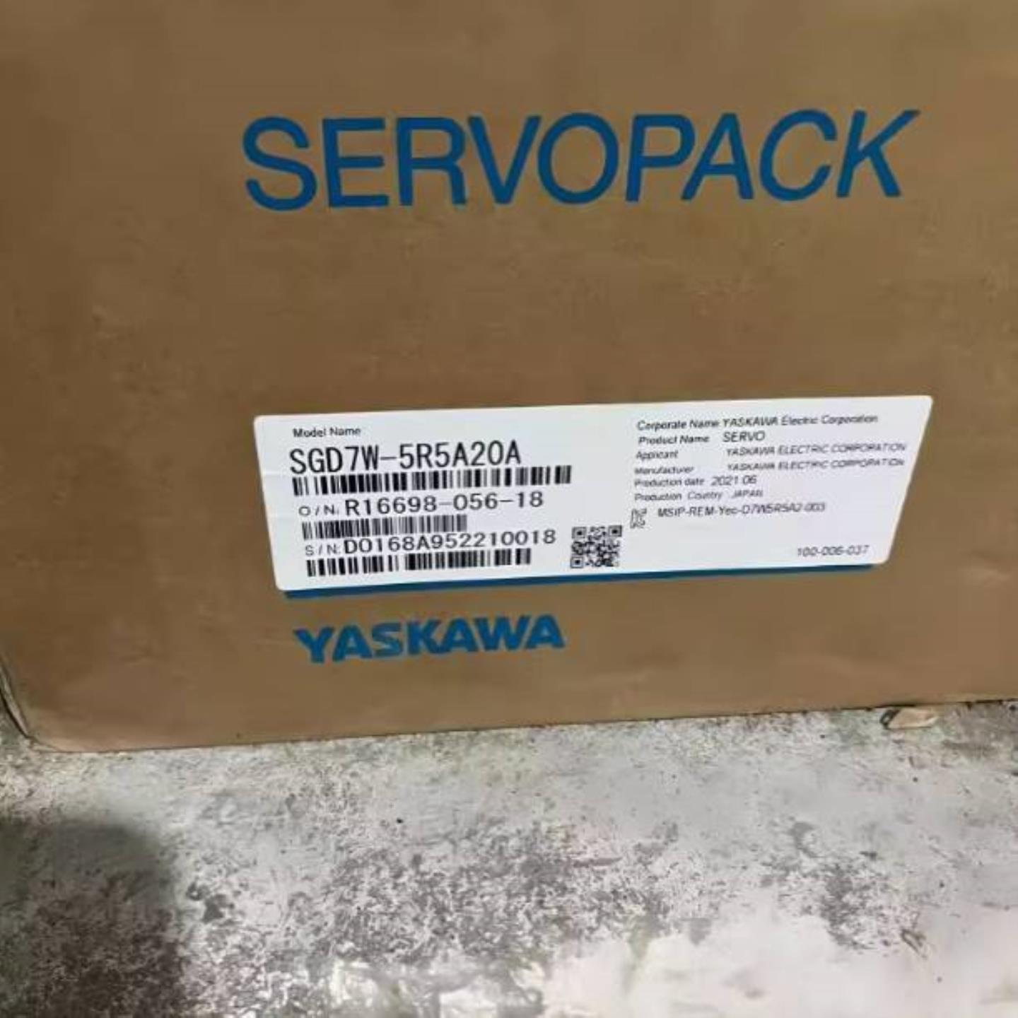 配件SGD7W-1R6A20A SGD7W-2R8A20A 安川伺服驱动器现货议价