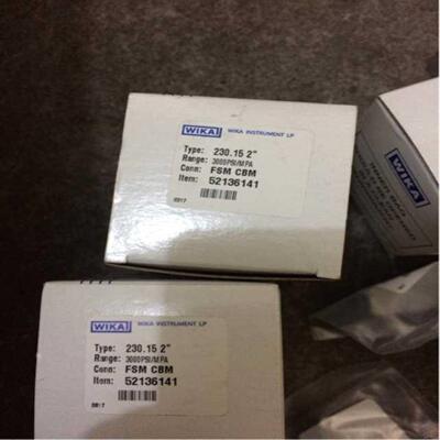配件WIKA 23015 2&quot压力表VCR公头背接 -30-300PSI 0-3000议价