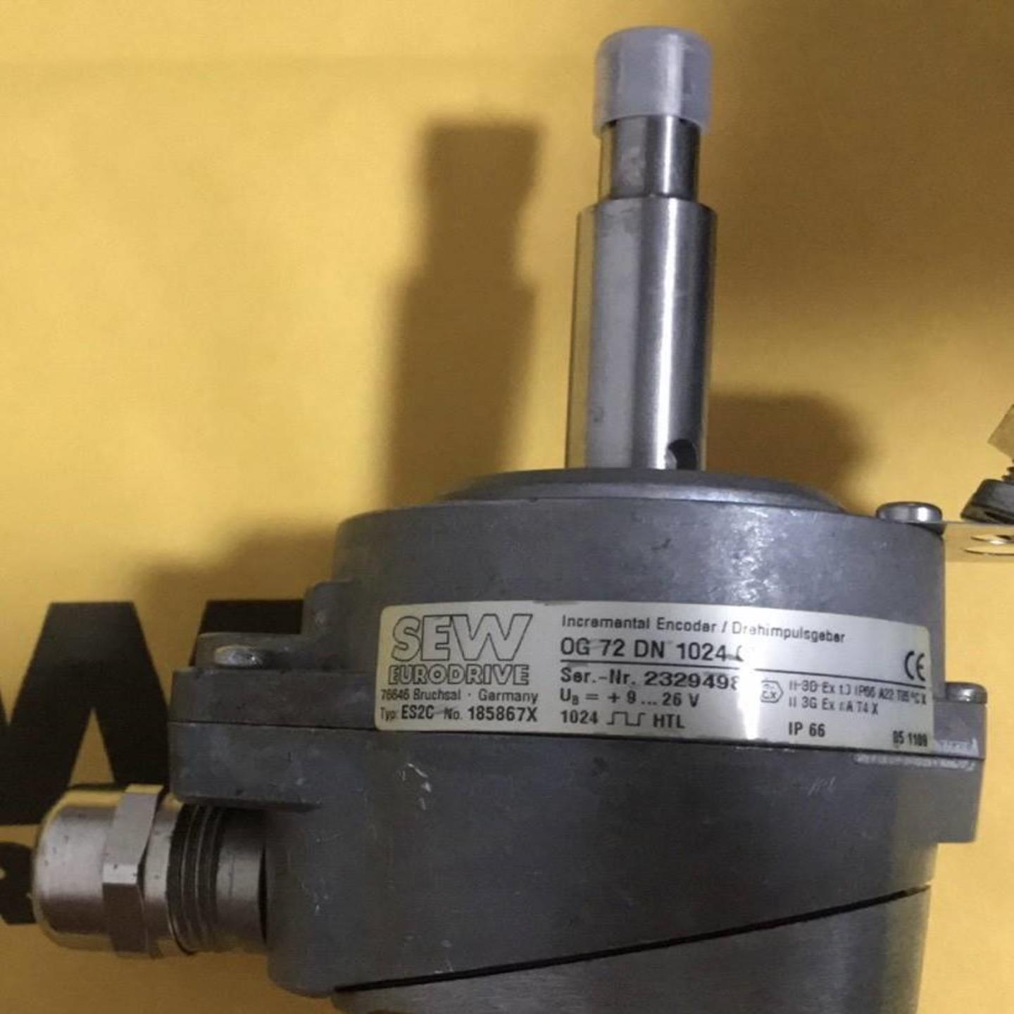 配件进口SEW编码器OGS72DN1024CI全新原装正品型号ES2C议价