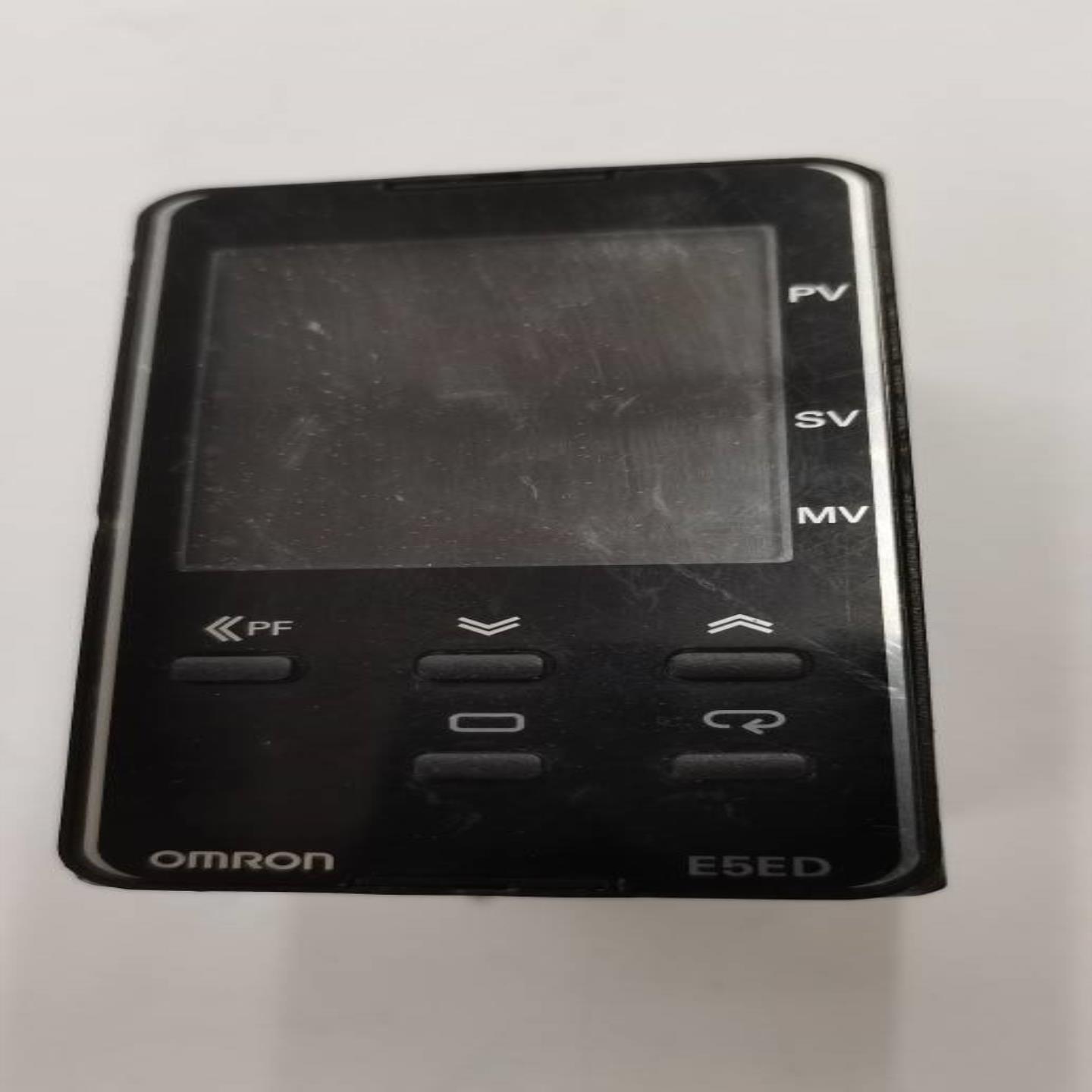 配件欧姆龙 OMRON E5ED E5ED-RR2ADM  E5ED-RR2ADM-820 8-9议价