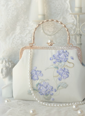 神隐手作原创国风蓝白色绣球刺绣汉服包包旗袍手提包口金包大容量