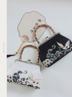 神隐手作《平步青云鹤》国风刺绣竹节包新中式旗袍汉服手提口金包