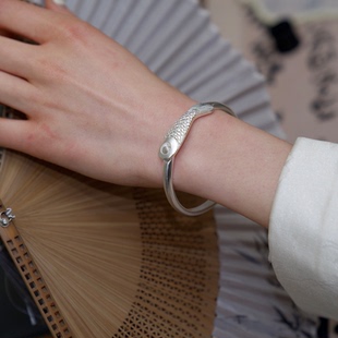 多宝鱼原创手工银手镯999纯银手镯男女儿童银饰足银镯子亲子款
