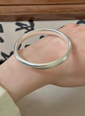 双鼓泥鳅背足银999手镯柔光实心闭口传承百搭新中式古法素圈