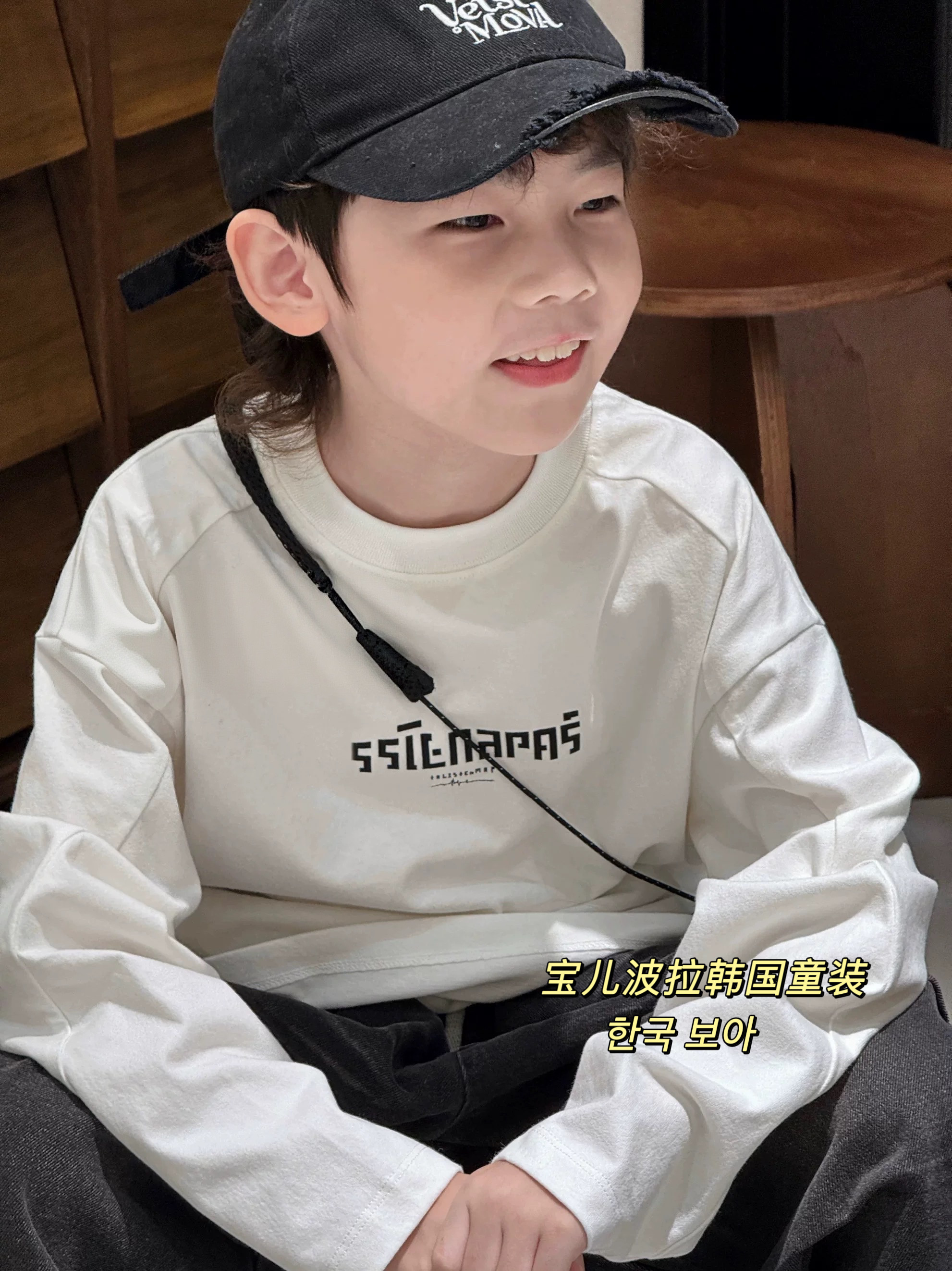 波拉韩国童装秋装男女童字母印花T恤