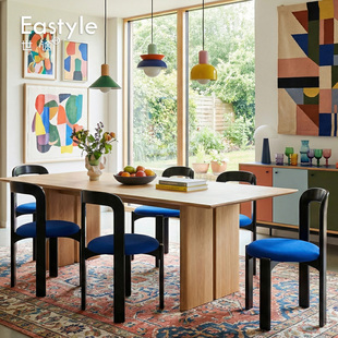 复古黑色实木设计师餐椅可叠放家用靠背网红餐桌椅子北欧风书桌椅