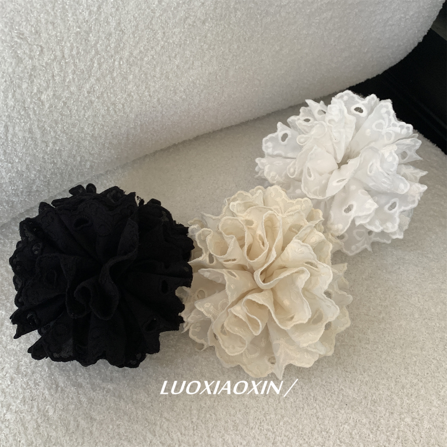 佩戴方便~蕾丝绣球花韩国大肠圈