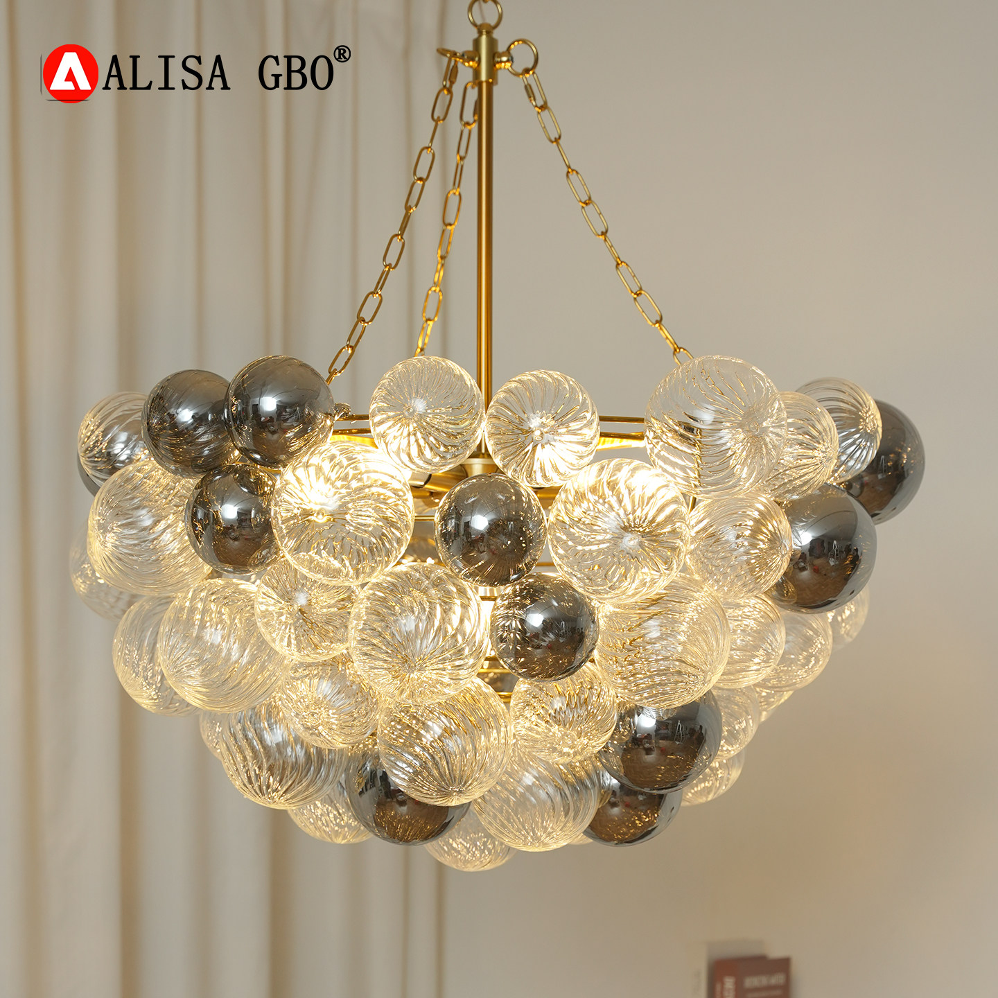 爱丽莎轻法式复古VC客厅吊灯玻璃球灯主卧室餐厅别墅大堂泡泡灯,家装灯饰光源,客厅吊灯,淘宝优惠券,粉丝福利购,淘宝优惠卷