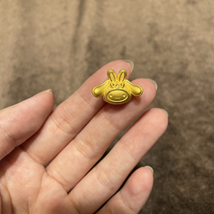 慧慧在水贝足金三丽鸥兔子大耳朵玉桂狗手工diy编织绳配饰手串