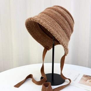 出口日本明星同款羊毛渔夫帽女秋冬季针织飘带后开叉护耳保暖盆帽