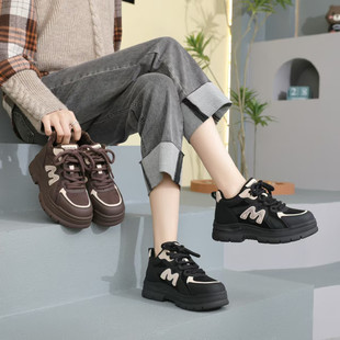 冰洁女鞋2024冬季款运动鞋真皮平跟厚底板鞋系带加绒休闲鞋921-36