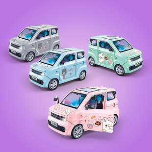 仿真迷你惯性闪光小轿车灯光小汽车模型男孩女孩儿童玩具生日礼物