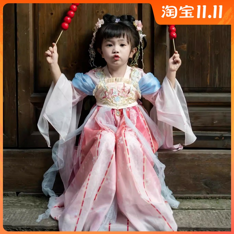 一袭汉服惊艳时光古韵自来