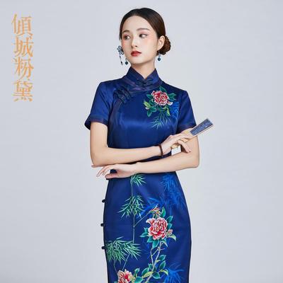 夏季盘扣宴会旗袍裙倾城粉黛