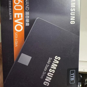 Samsung/三星 860 EVO 1TB SATA3 2.5寸 870台式机笔记本固态硬盘