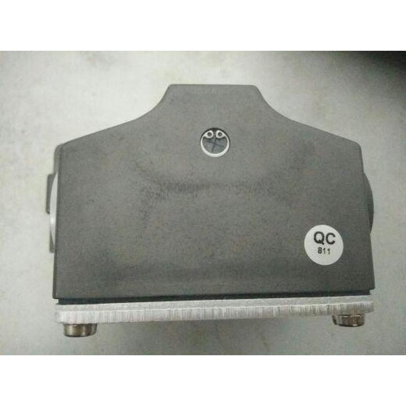 GSBF02R12-502-MC1806安士能限位开关斗山全机型