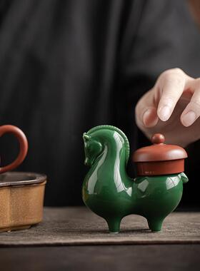 热销唐马摆件绿色陶瓷工艺品茶宠装饰品摆设电视柜微景观桌面小摆