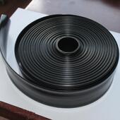 大田黑水带农田灌溉浇地输水带PE软带节水喷灌带主管输水带