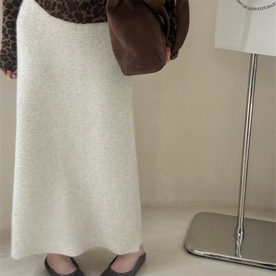 软糯蜜熊绒针织半身裙女高级感