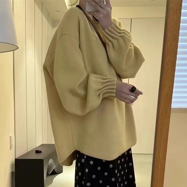 韩版设计感袖口压褶浣熊绒毛衣女