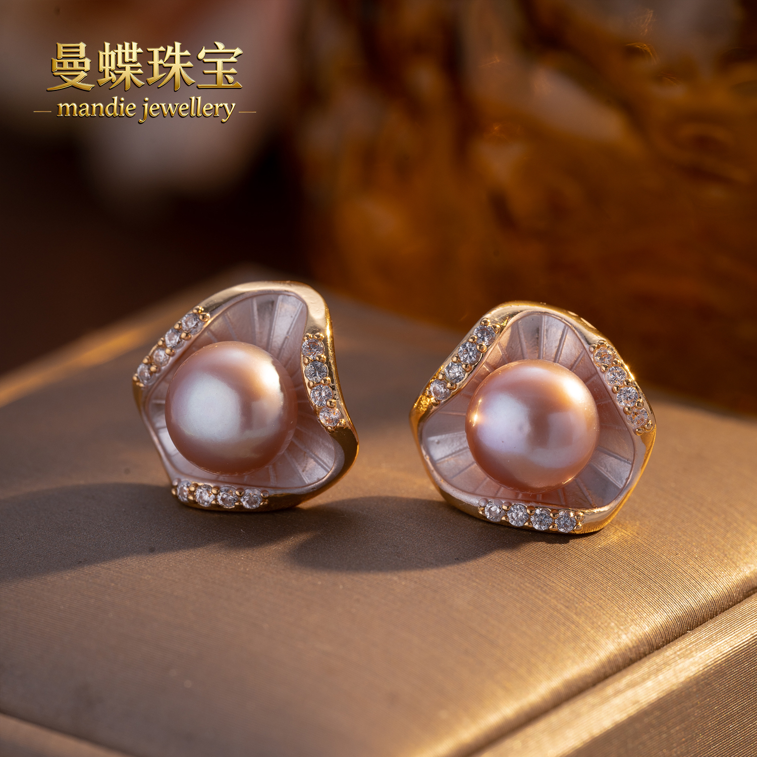 天然无核淡水真珍珠极光紫色比心百搭耳钉支持质检可刮粉珍珠耳钉