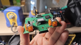 PS5手柄漂移维修更换霍尔TMR摇杆