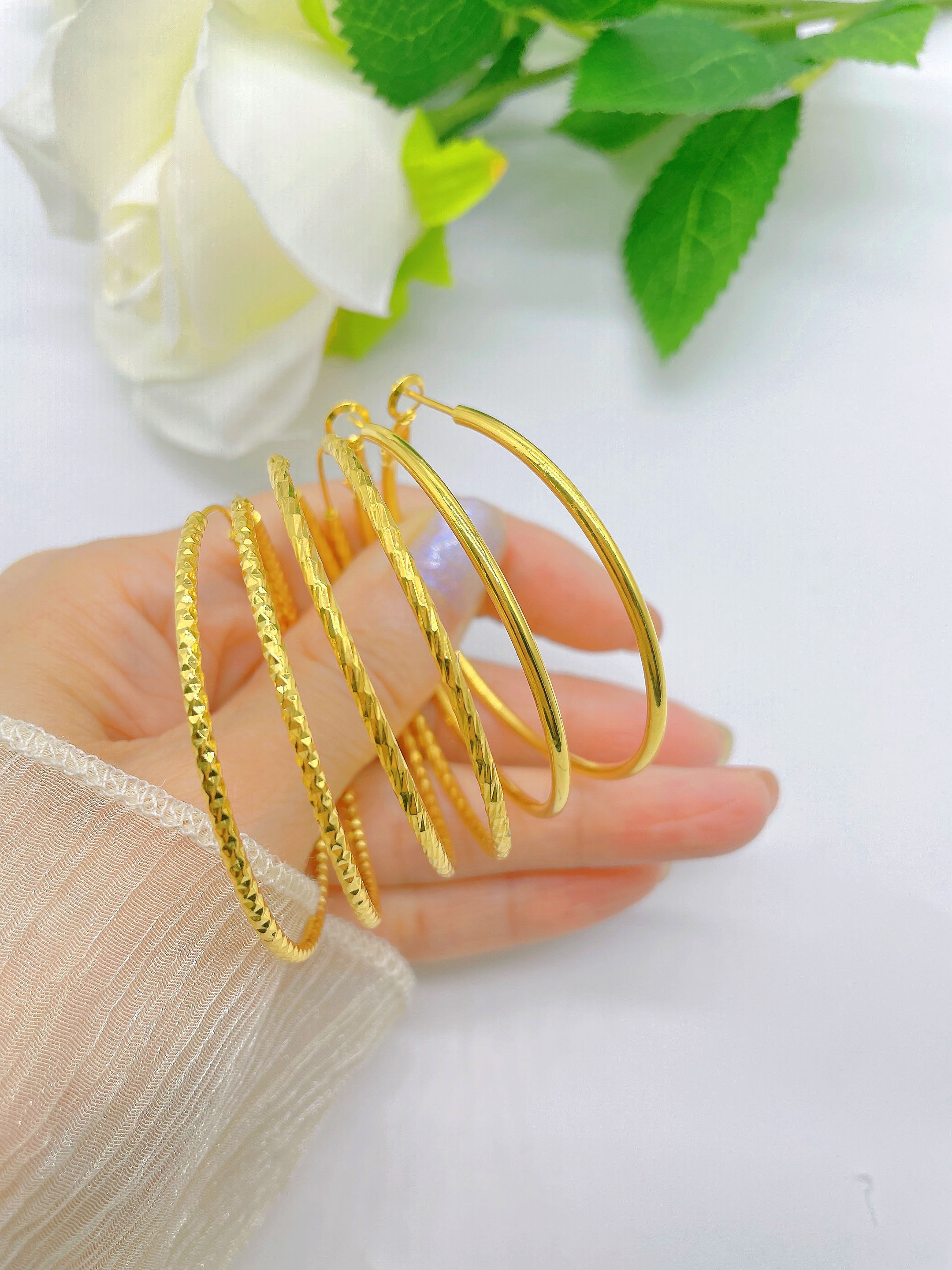 金色素圈大耳环女夸张高级感仿黄金沙金首饰欧美时尚气质圈圈耳饰