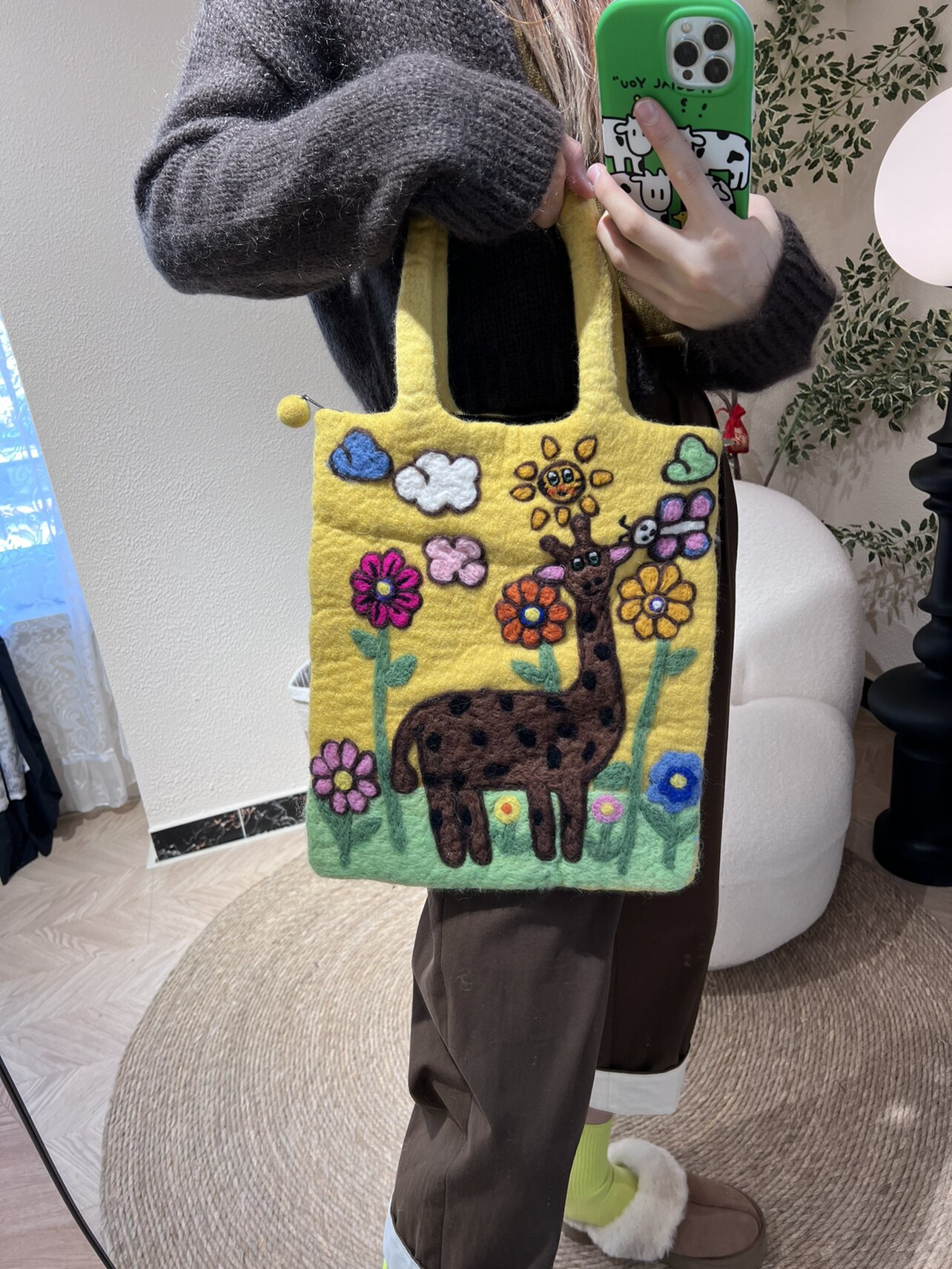 尼泊尔可爱手工羊毛毡包大号长颈鹿女iPad包手机包百搭手提单肩包